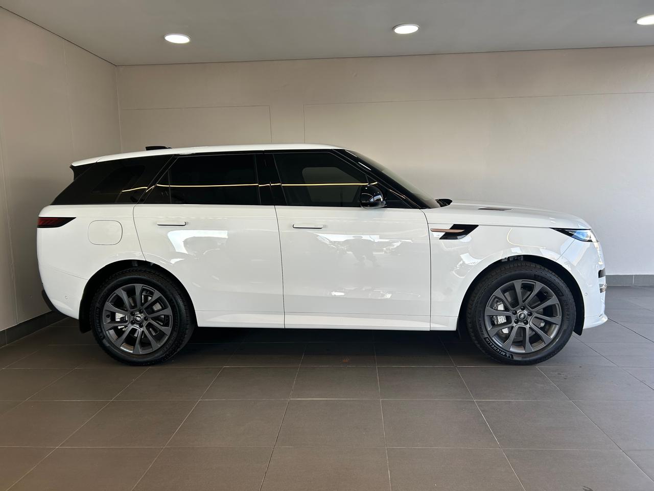 Land Rover Range Rover Sport D350 Dynamic HSE Jaguar Land Rover East Rand