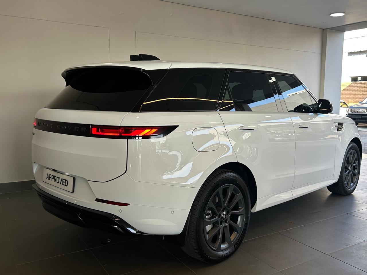 Land Rover Range Rover Sport D350 Dynamic HSE Jaguar Land Rover East Rand