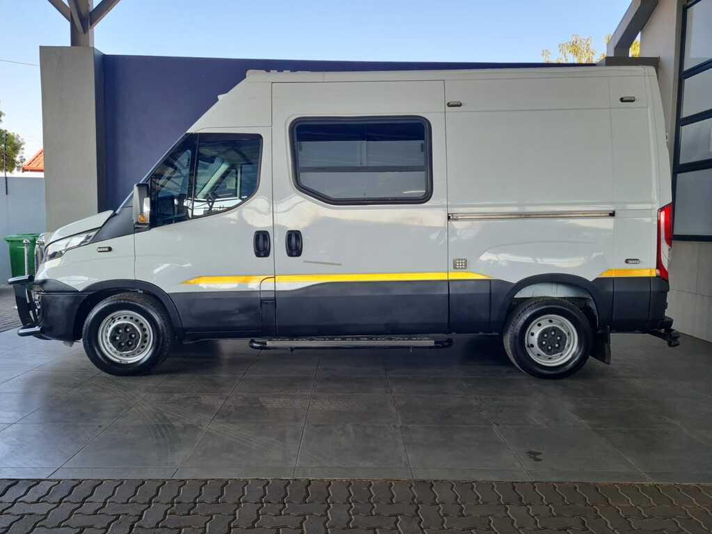 Iveco Daily 35S 15V9 E4 F/C P/V Gys Pitzer Motors Lindo Park