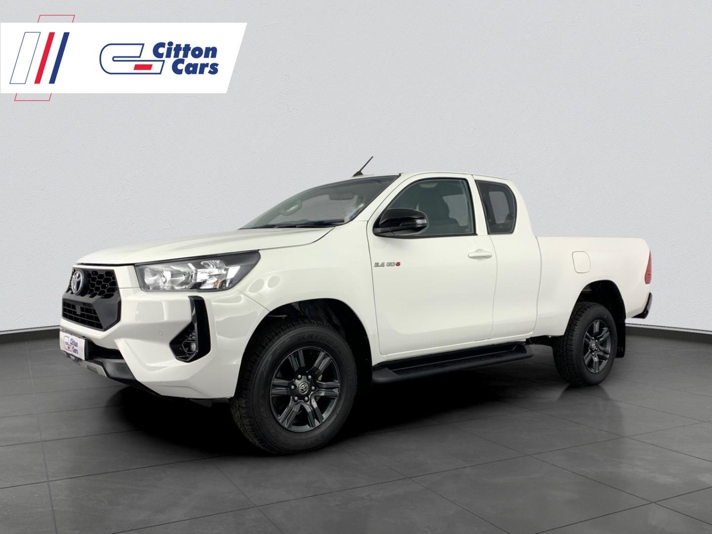 Toyota Hilux 2.4GD-6 Xtra Cab Raider Manual for Sale