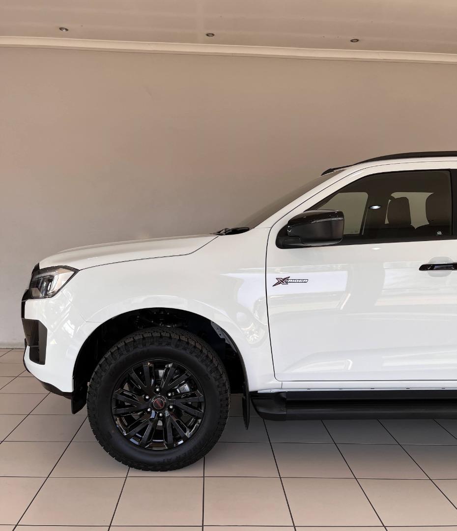 Isuzu D-Max 3.0TD Double Cab LS X-Rider Boland Isuzu Ceres