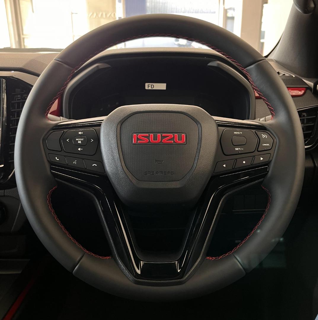 Isuzu D-Max 3.0TD Double Cab LS X-Rider Boland Isuzu Ceres
