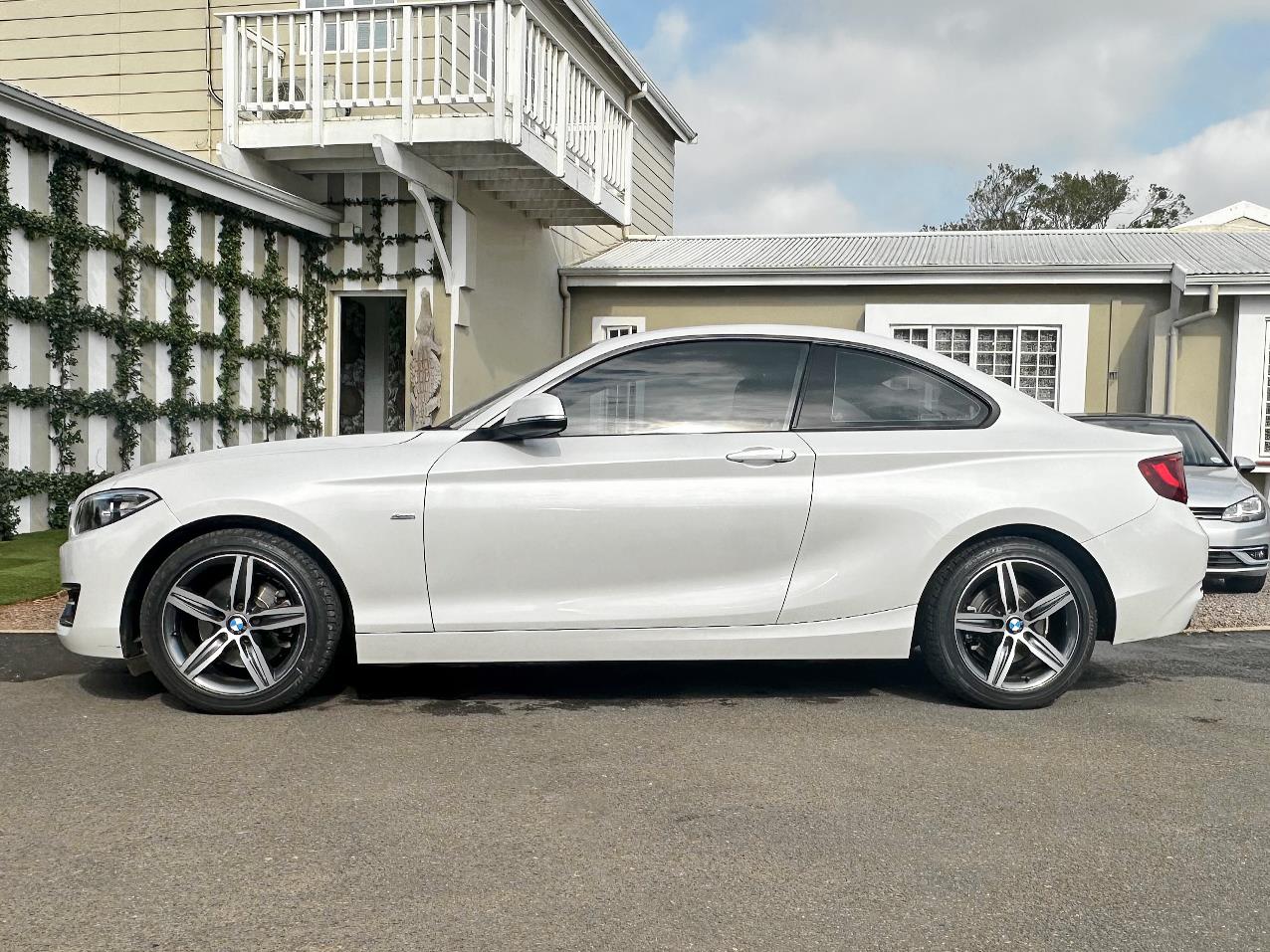 BMW 2 Series 220i Coupe Sport Line Auto Sean McCann Motors