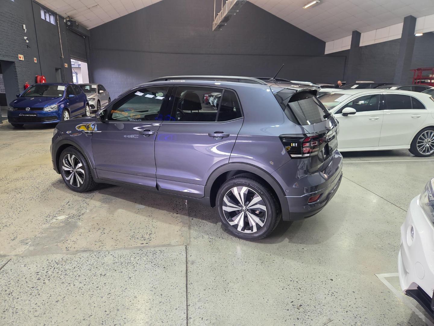 Volkswagen T-Cross 1.0TSI 85kW Comfortline R-Line Auto Emporium