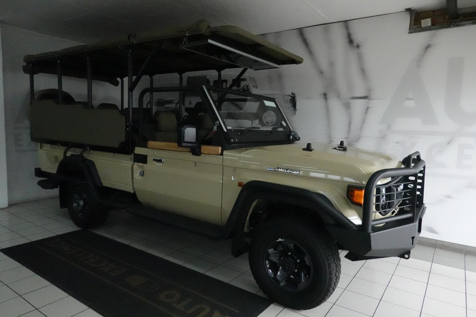 2026 Toyota Land Cruiser 79 4.2D