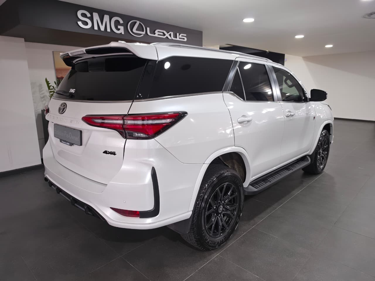 Toyota Fortuner 2.8GD-6 4x4 GR-Sport SMG Lexus Umhlanga