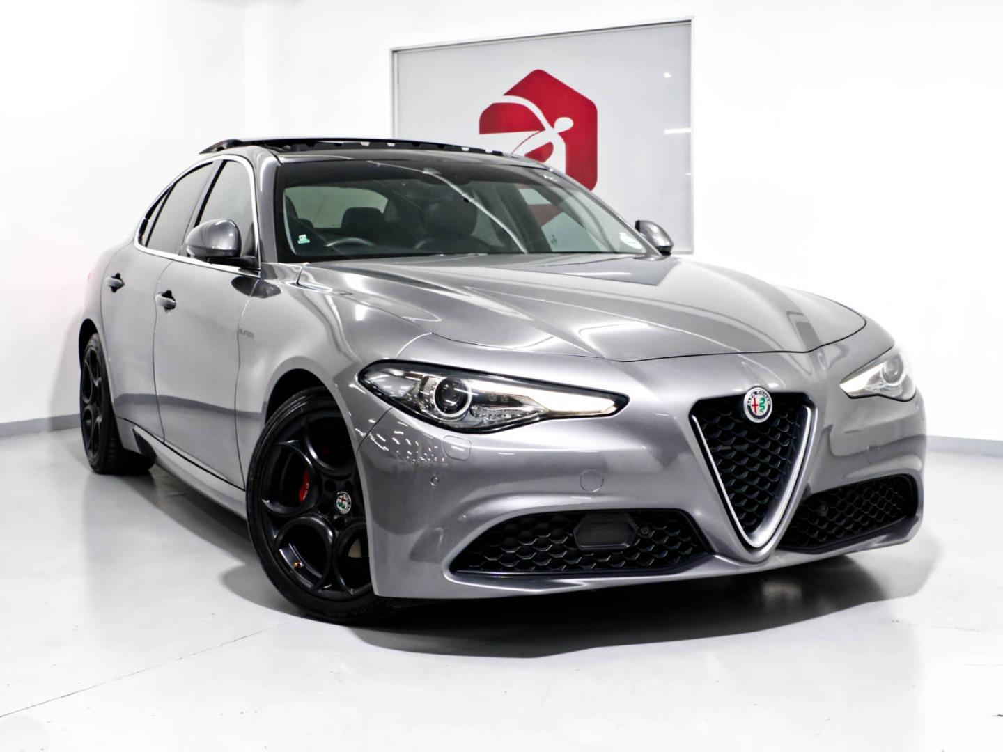 Alfa Romeo Giulia 2.0T Super Dealers Choice