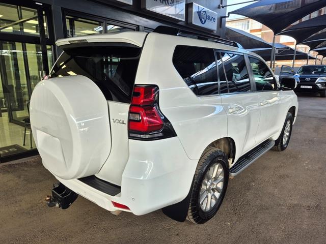 Toyota Land Cruiser Prado 3.0DT VX-L Mr Wheels