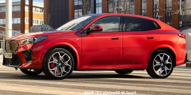 BMW iX2 eDrive20 M Sport