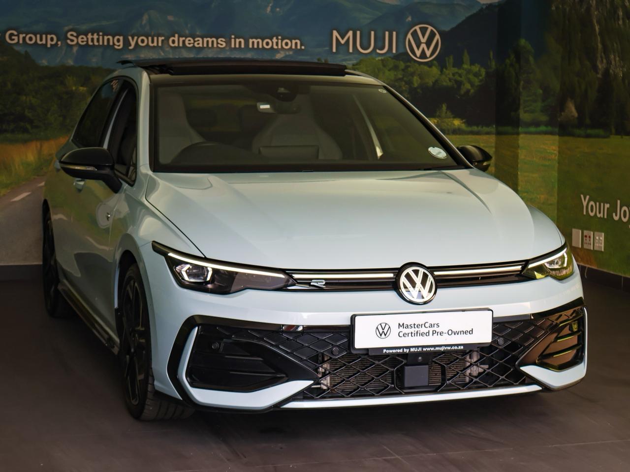 Volkswagen Golf 1.4TSI R-line + for Sale in South Africa