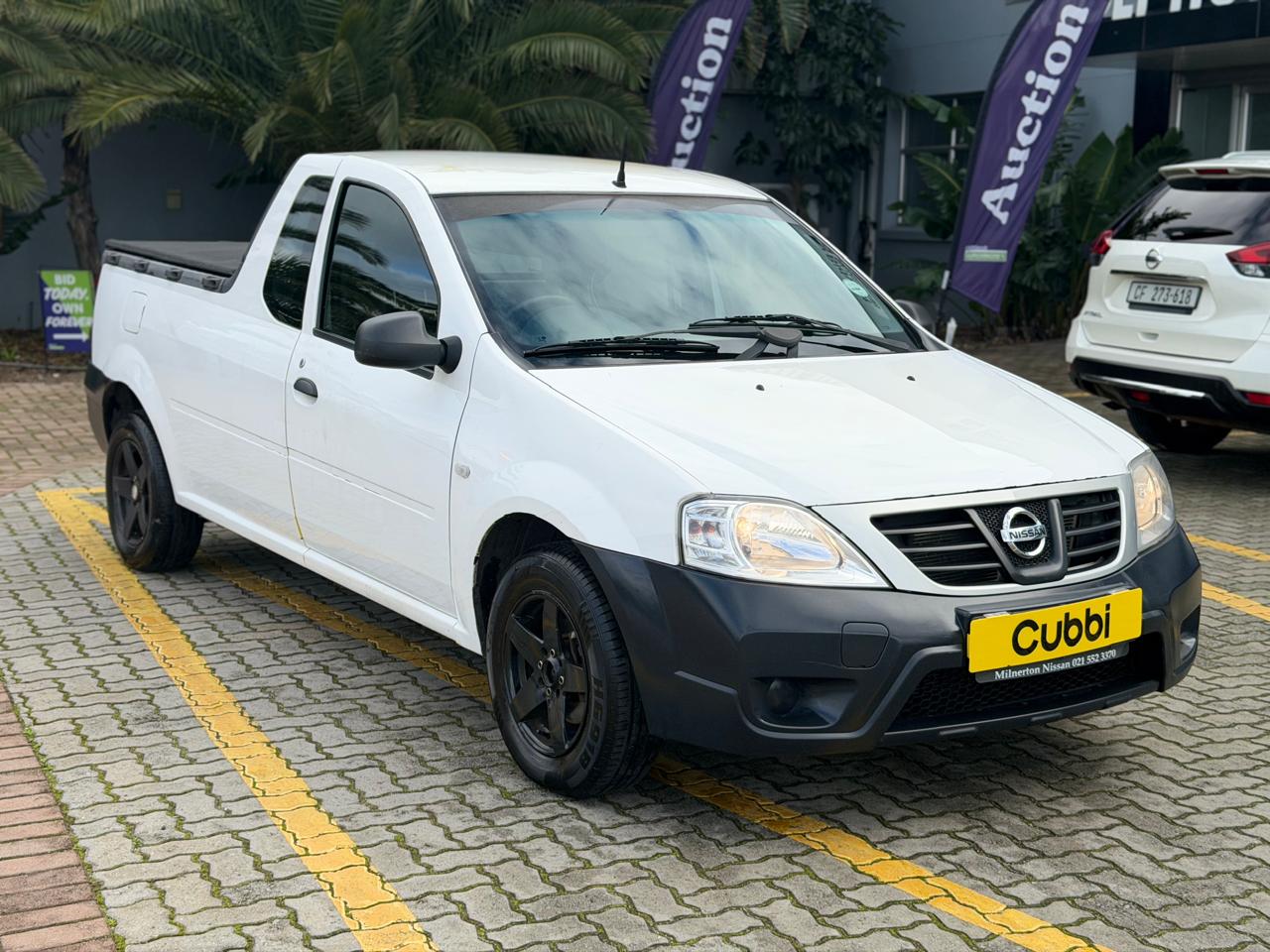 2022 Nissan NP200 1.6i (Aircon) Safety Pack