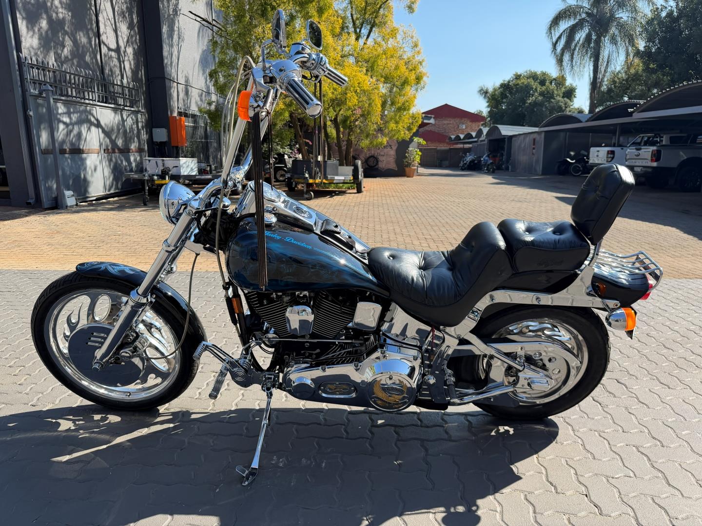 Harley-Davidson SOFTAIL CUSTOM Eazy Rider Motorcycles