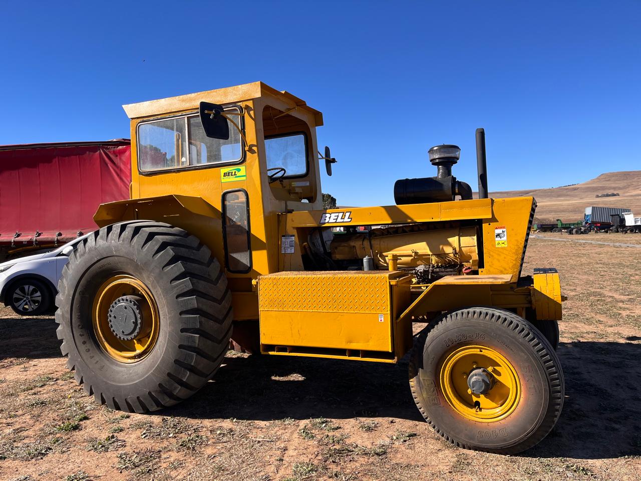 Bell 1206 Haulage Tow Tractor for sale in Memel - ID: 28593921 - AutoTrader