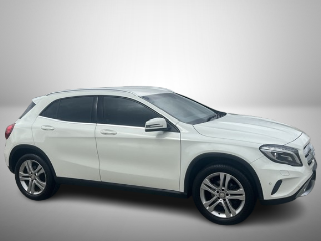 2015 Mercedes-Benz GLA GLA200 Auto