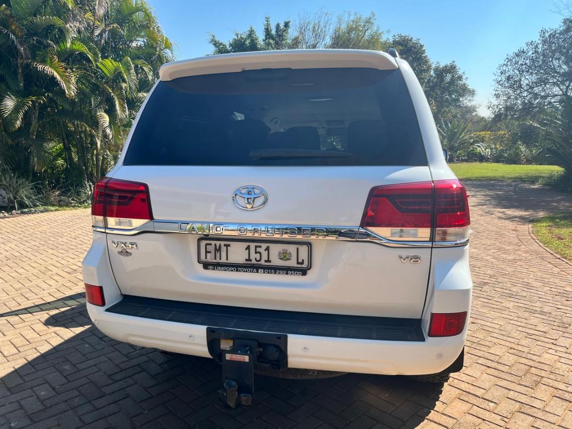 Toyota Land Cruiser 200 4.5D-4D V8 VX-R Westvaal Polokwane Foton Used