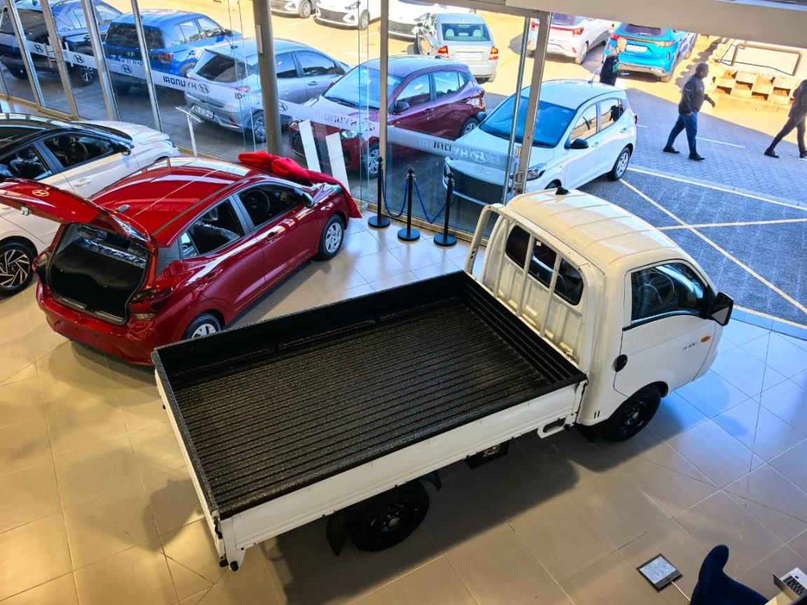 Hyundai H-100 Bakkie 2.6D Deck (Aircon) Hyundai Midrand