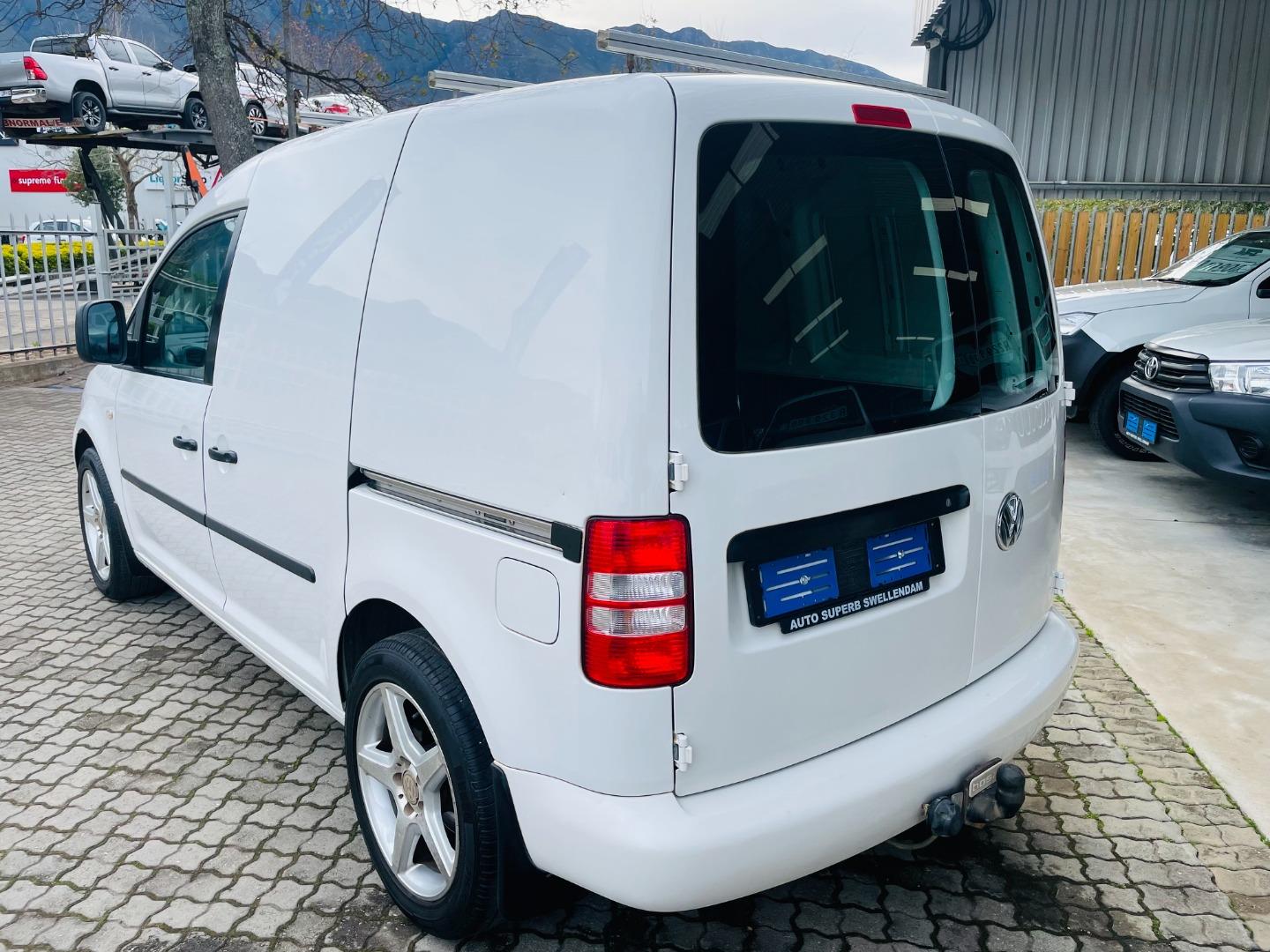 Volkswagen Caddy 1.6 Panel Van Auto Superb