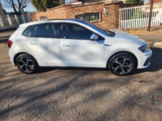 2021 Volkswagen Polo Hatch 1.0TSI Comfortline R-Line for sale
