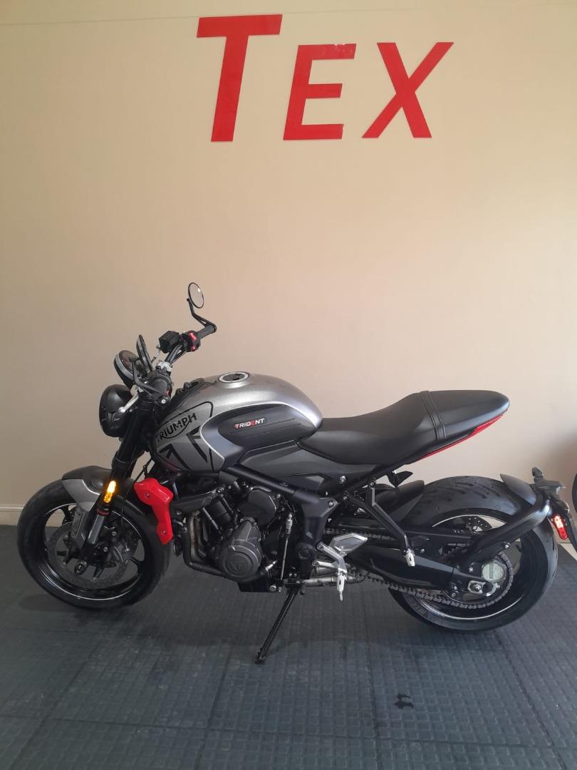 Triumph TRIDENT 660 TEX Motorcycles