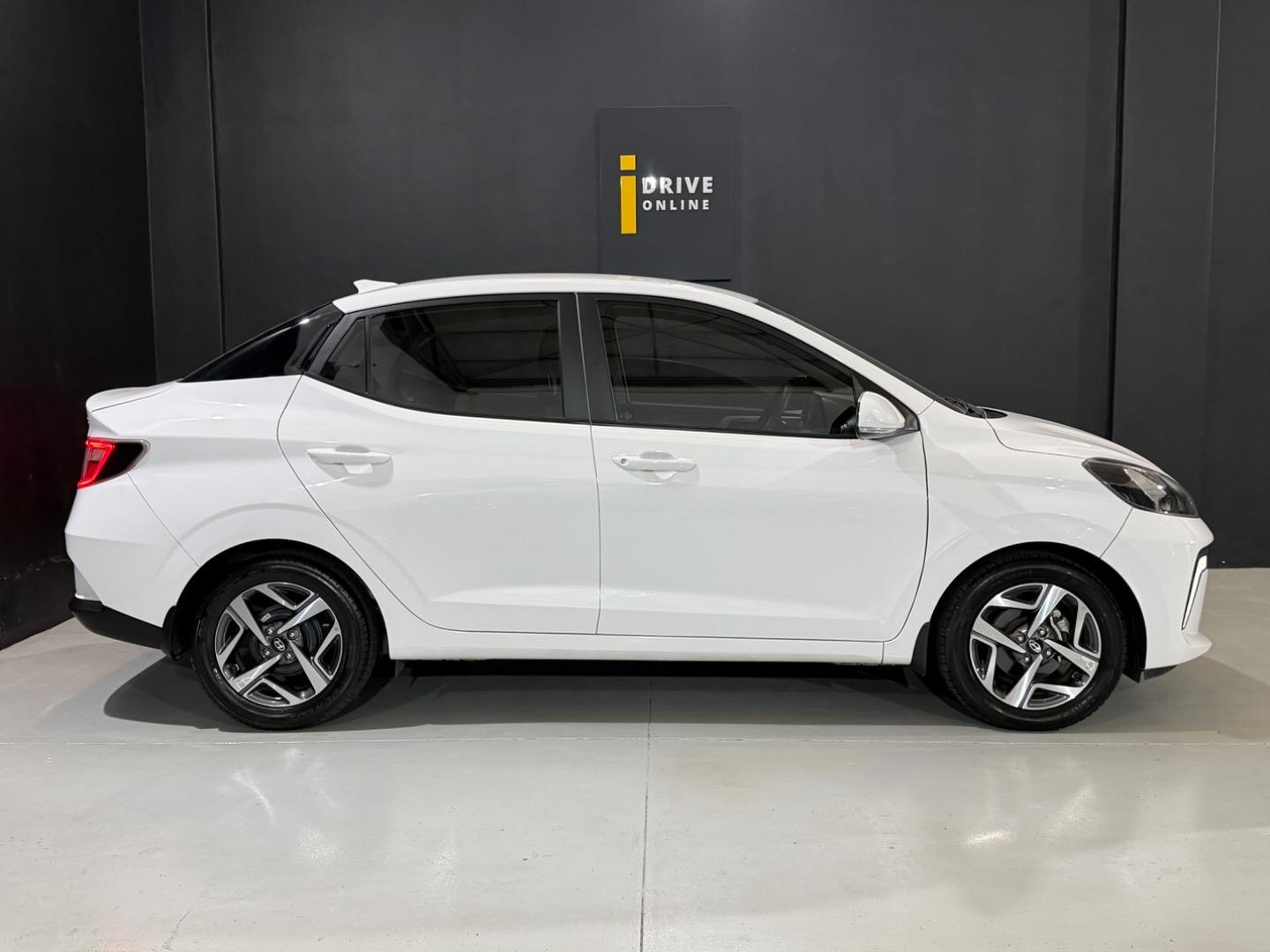 Hyundai Grand i10 1.2 Executive Sedan Auto iDrive Online