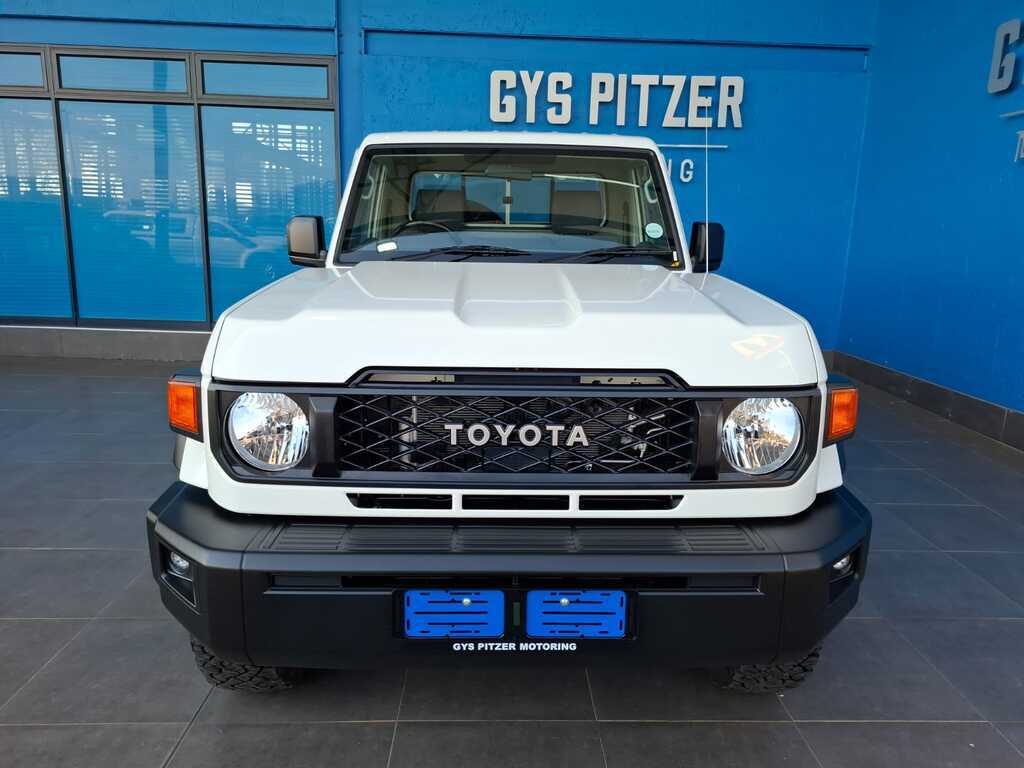 Toyota Land Cruiser 79 2.8GD-6 Single Cab Auto Gys Pitzer Motors Silverlakes