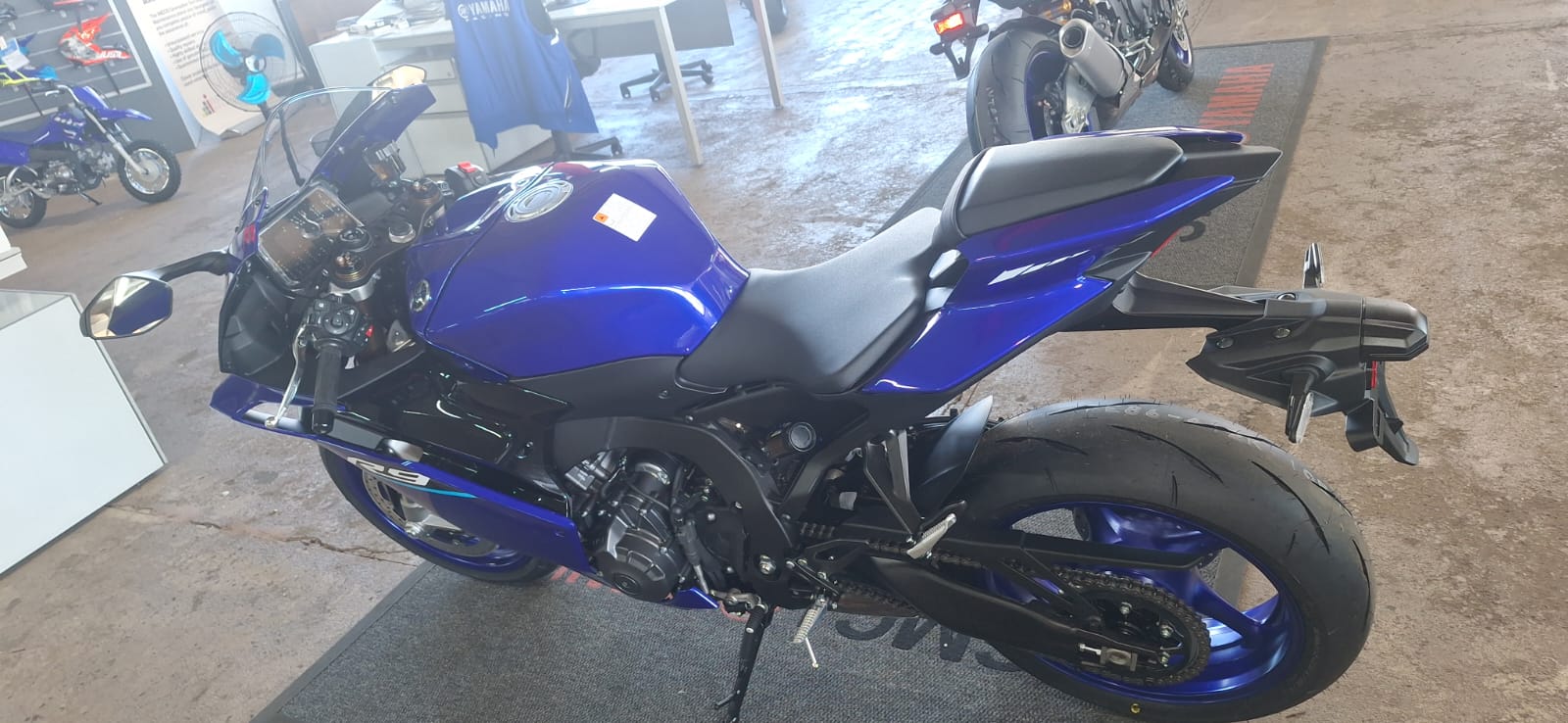 Yamaha R9 SMG Yamaha