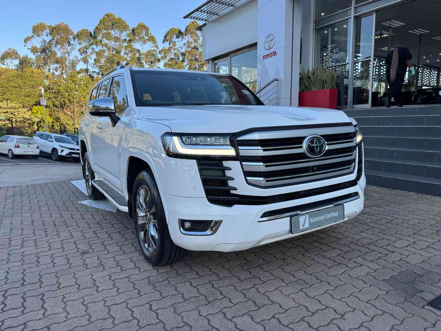 Toyota Land Cruiser 300 ZX cars for sale in South Africa - AutoTrader