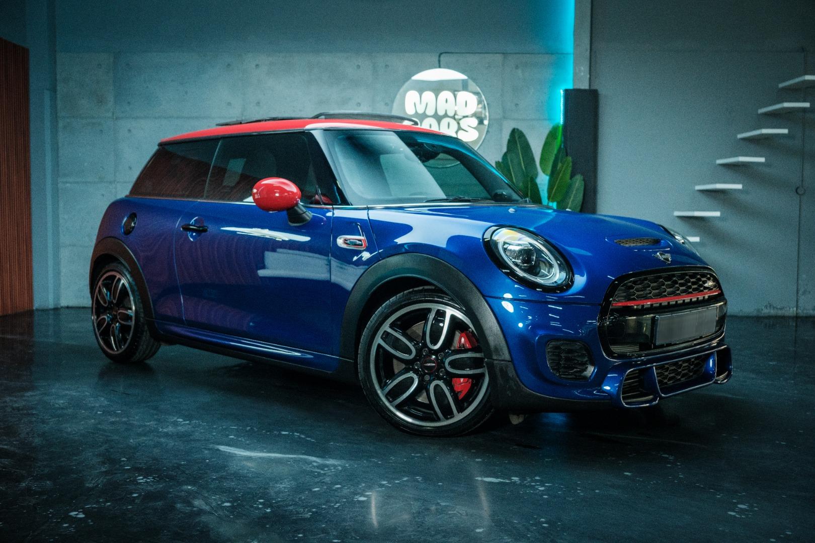 MINI Hatch John Cooper Works Hatch 3-Door Sports-Auto Mad Cars