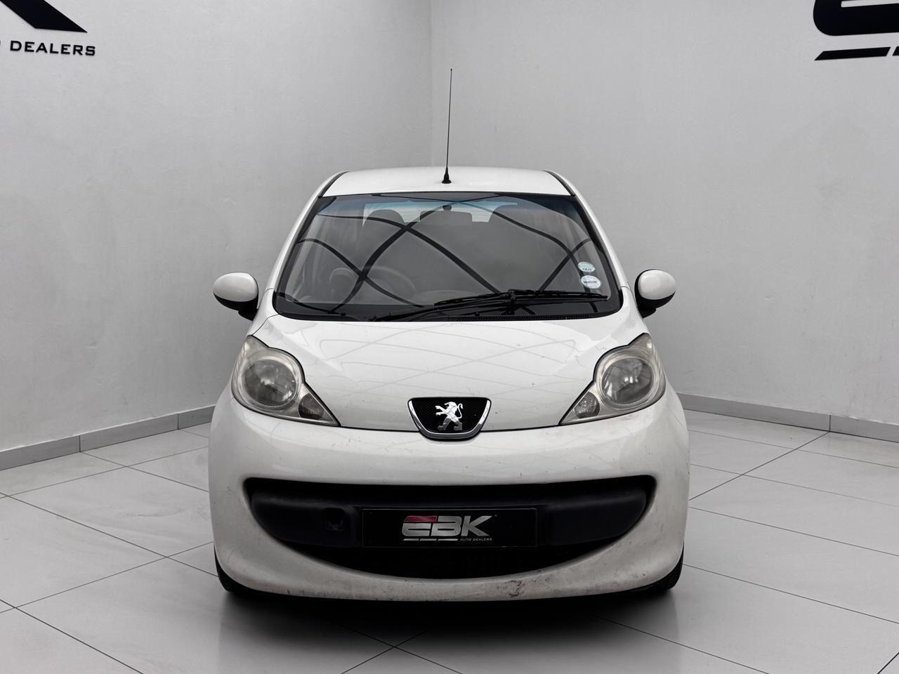 Peugeot 107 1.0 X-Line EBK Diagonal Street