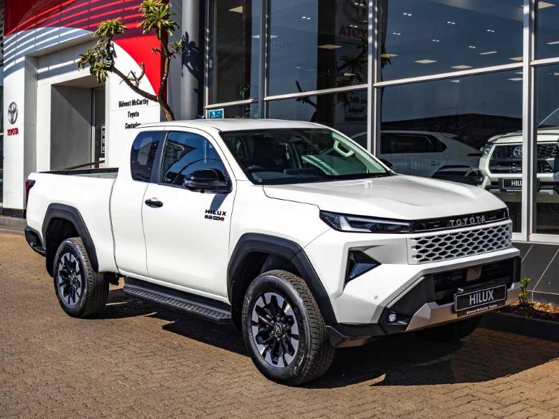 Toyota Hilux 2.8GD-6 Xtra Cab Raider X 4x4 for sale in Centurion