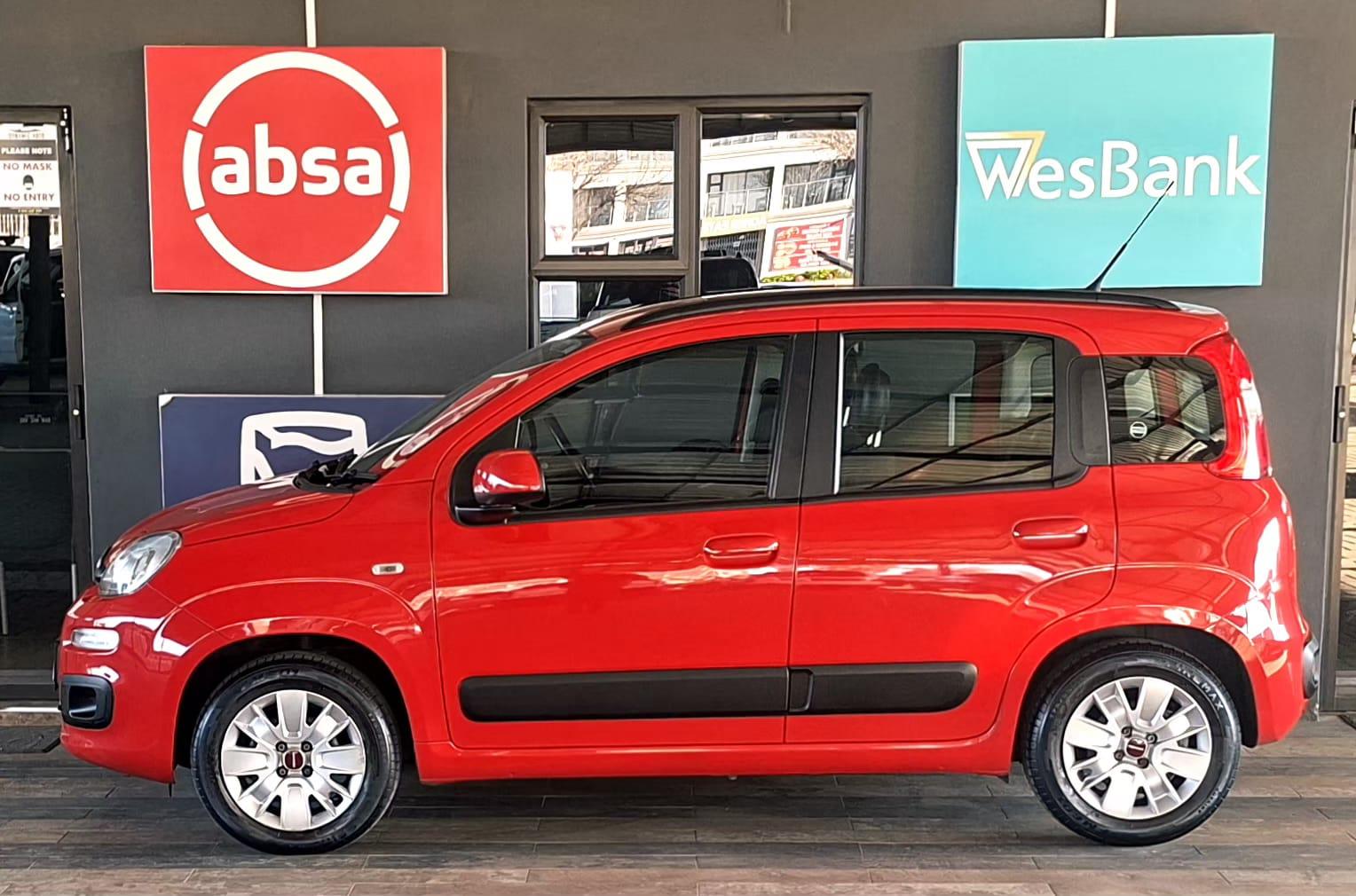 Fiat Panda 0.9 TwinAir Lounge Dynamic Auto Car Sales
