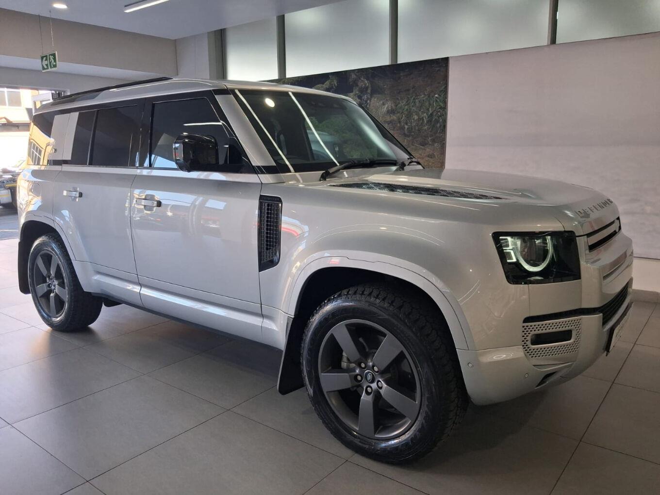 2021 Land Rover Defender 110 D240 XS Edition