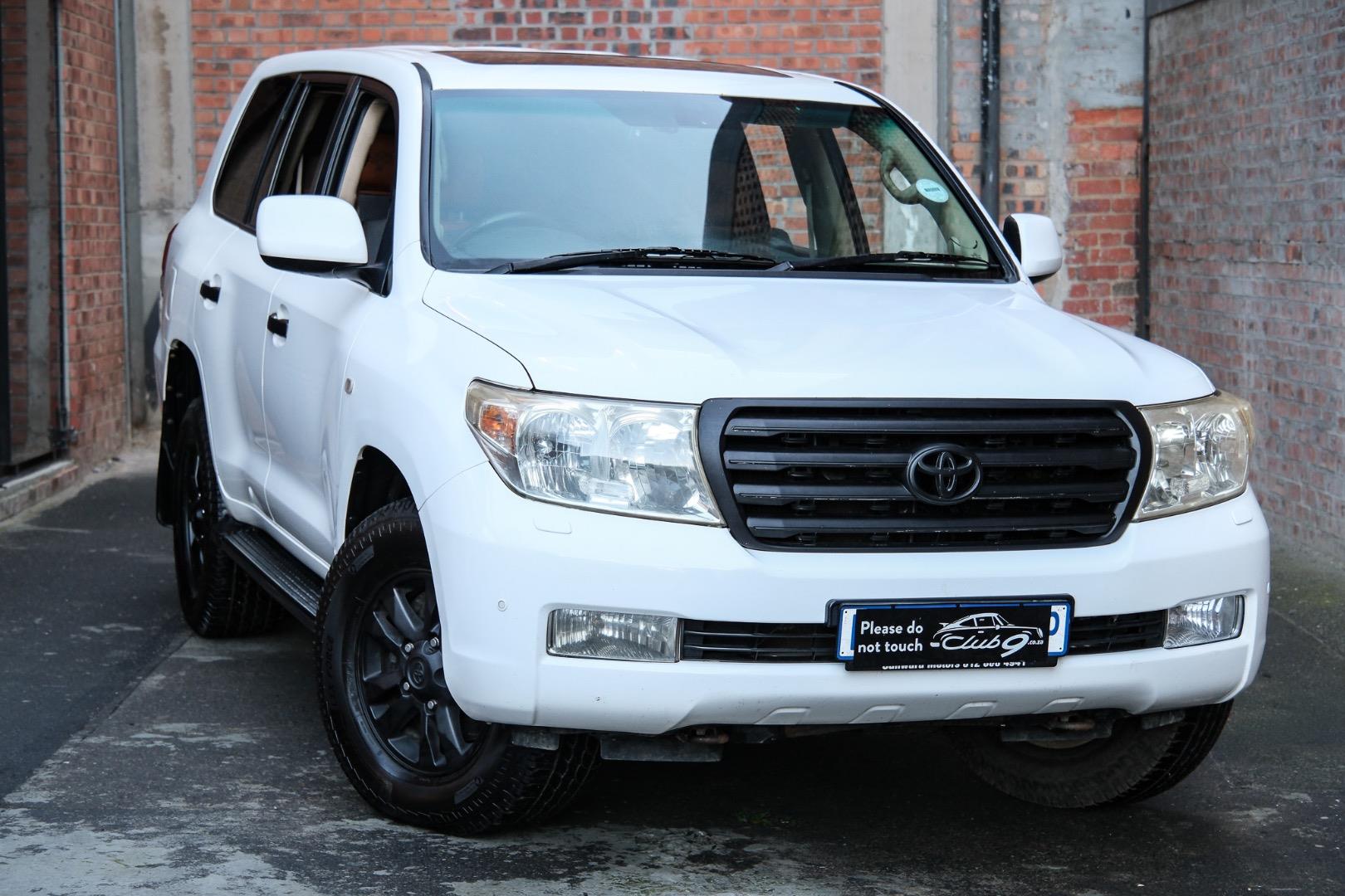 Toyota Land Cruiser 200 4.5D-4D VX Club 9