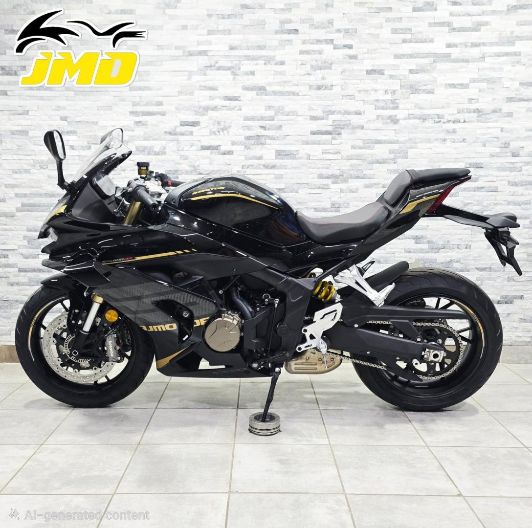 QJ Motor SRK 800RR