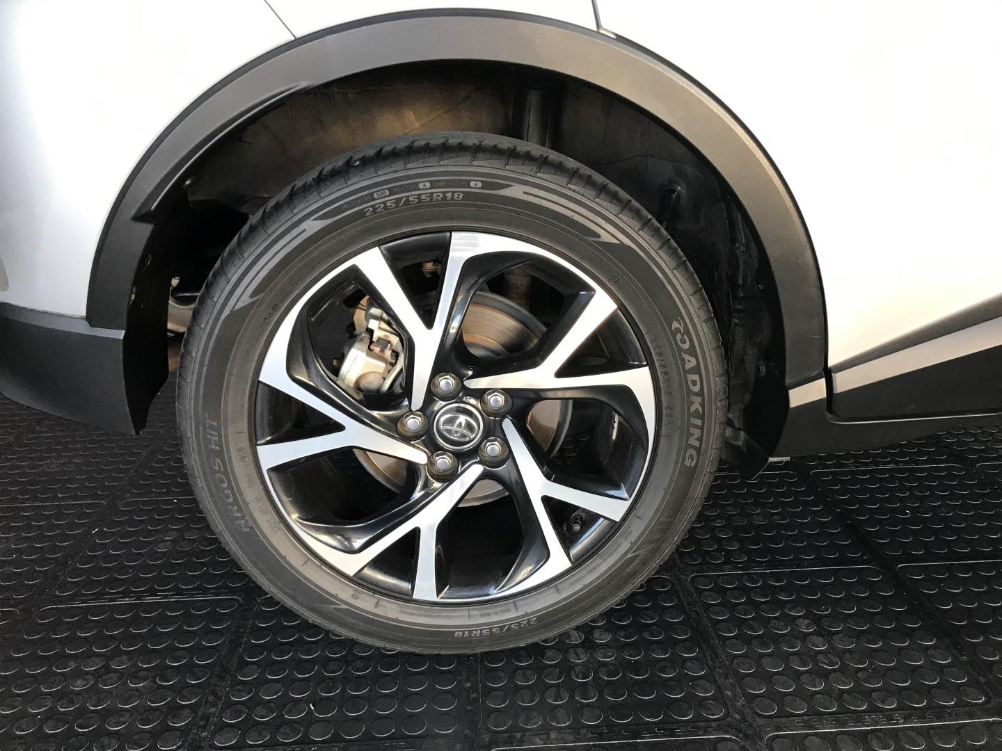 Toyota C-HR 1.2T Plus Auto Vaal Toyota
