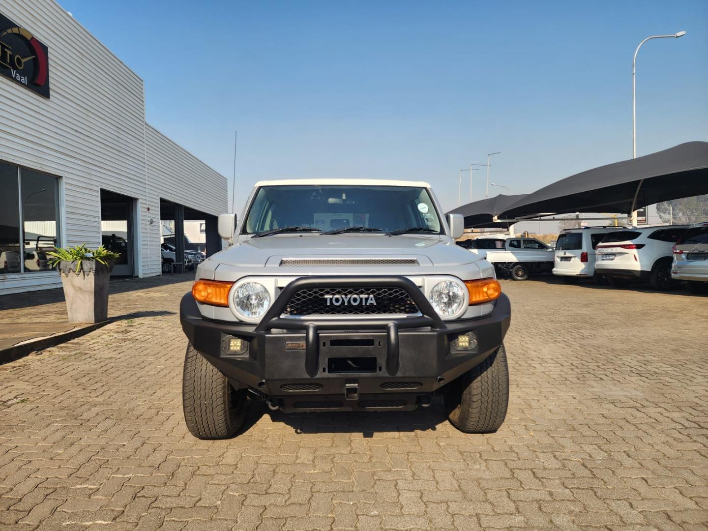 Toyota FJ Cruiser FJ Cruiser Cinzaco Auto