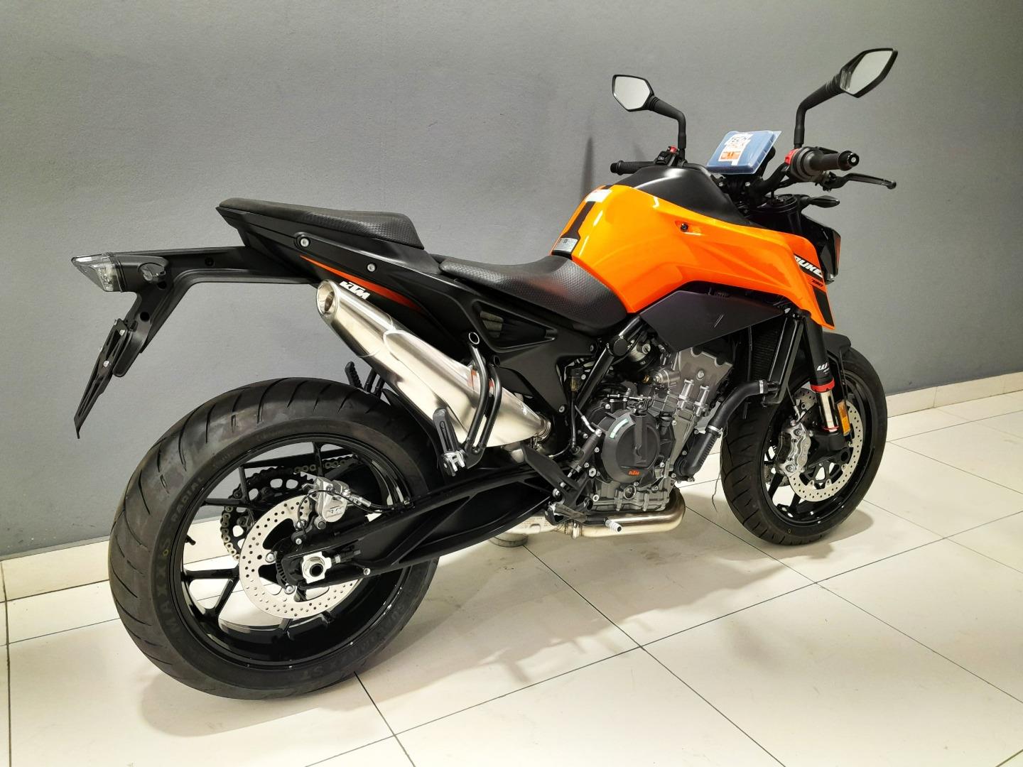 KTM 790 DUKE