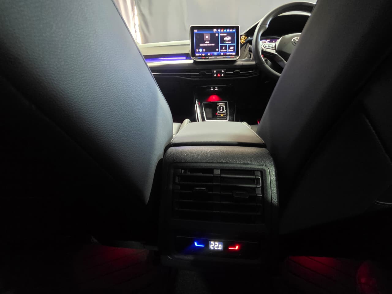 Volkswagen Golf 1.4TSI R-line Plus Alpine VW Hillcrest