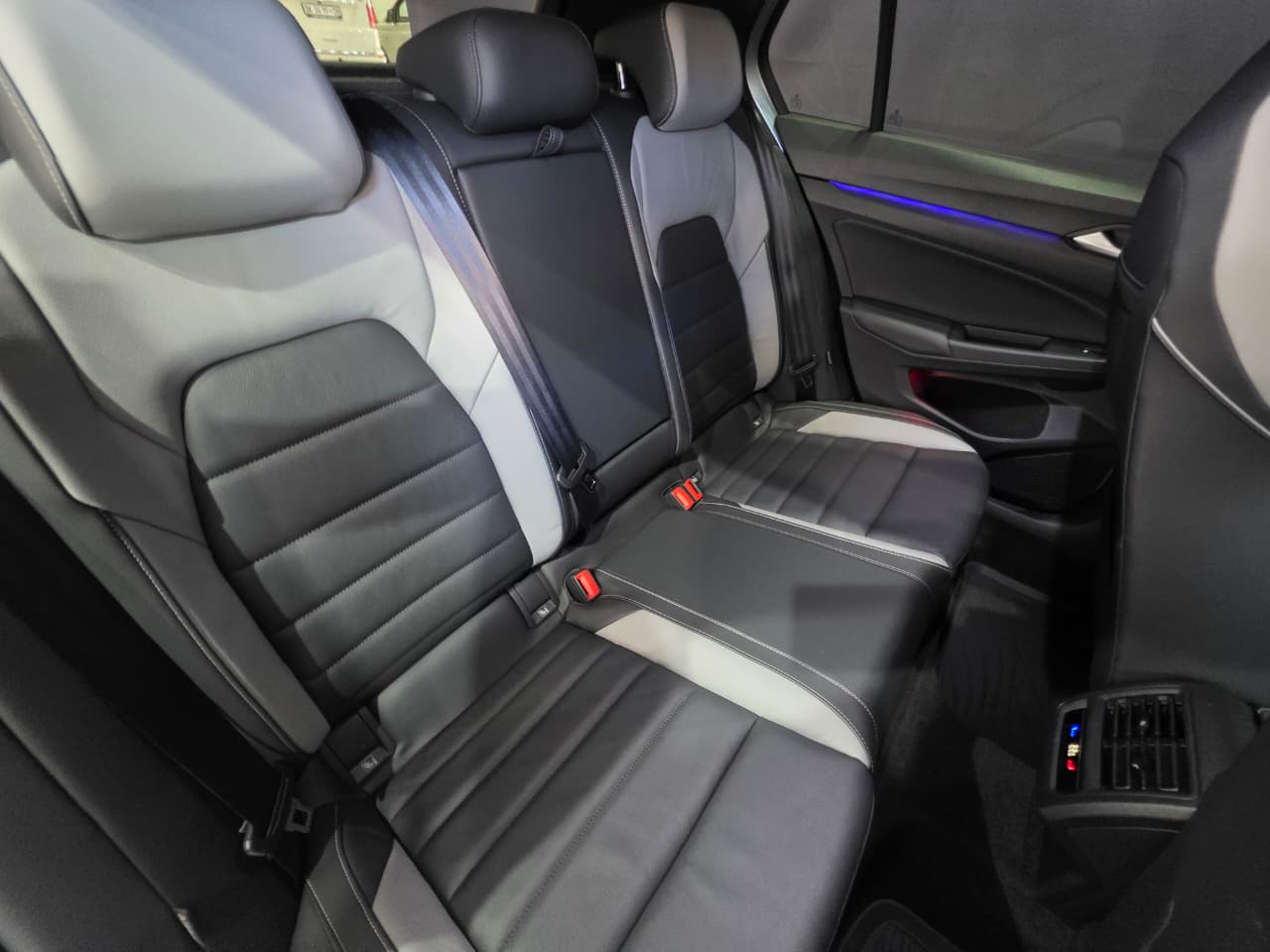 Volkswagen Golf 1.4TSI R-line Plus Alpine VW Hillcrest