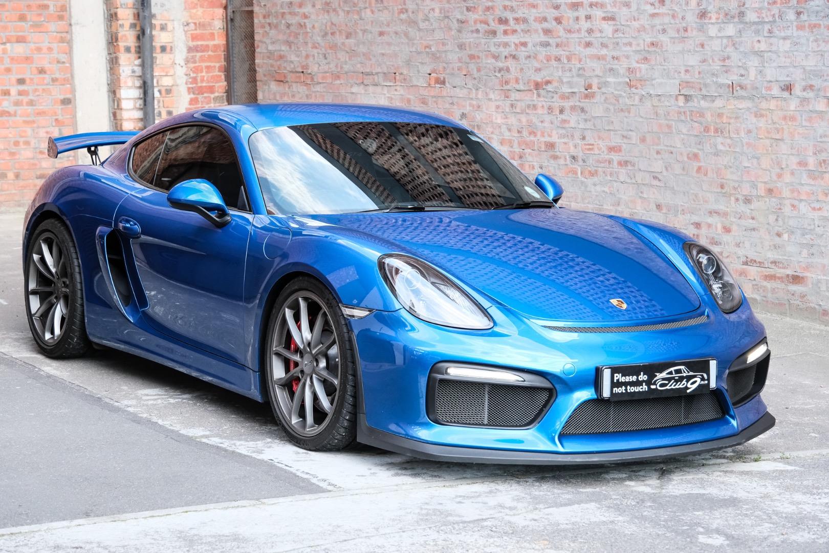 Porsche Cayman GT4 Club 9
