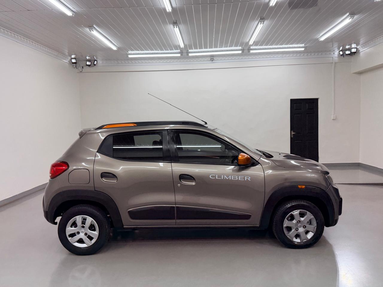 Renault Kwid 1.0 Climber Auto Addicts