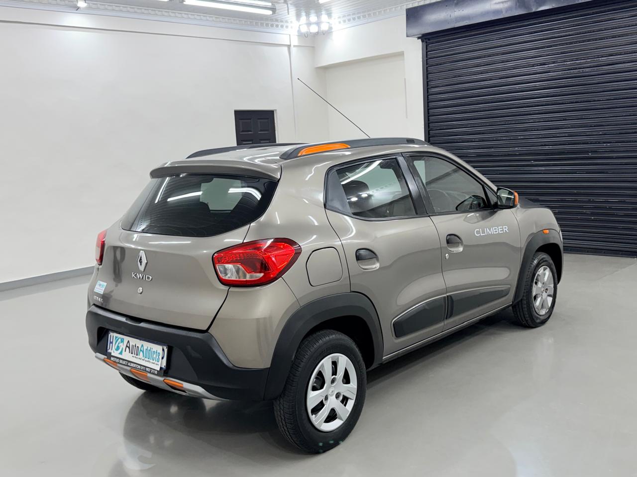 Renault Kwid 1.0 Climber Auto Addicts