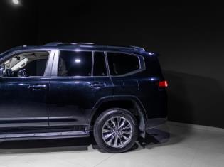 2023 Toyota Land Cruiser 300 3.5T ZX for sale