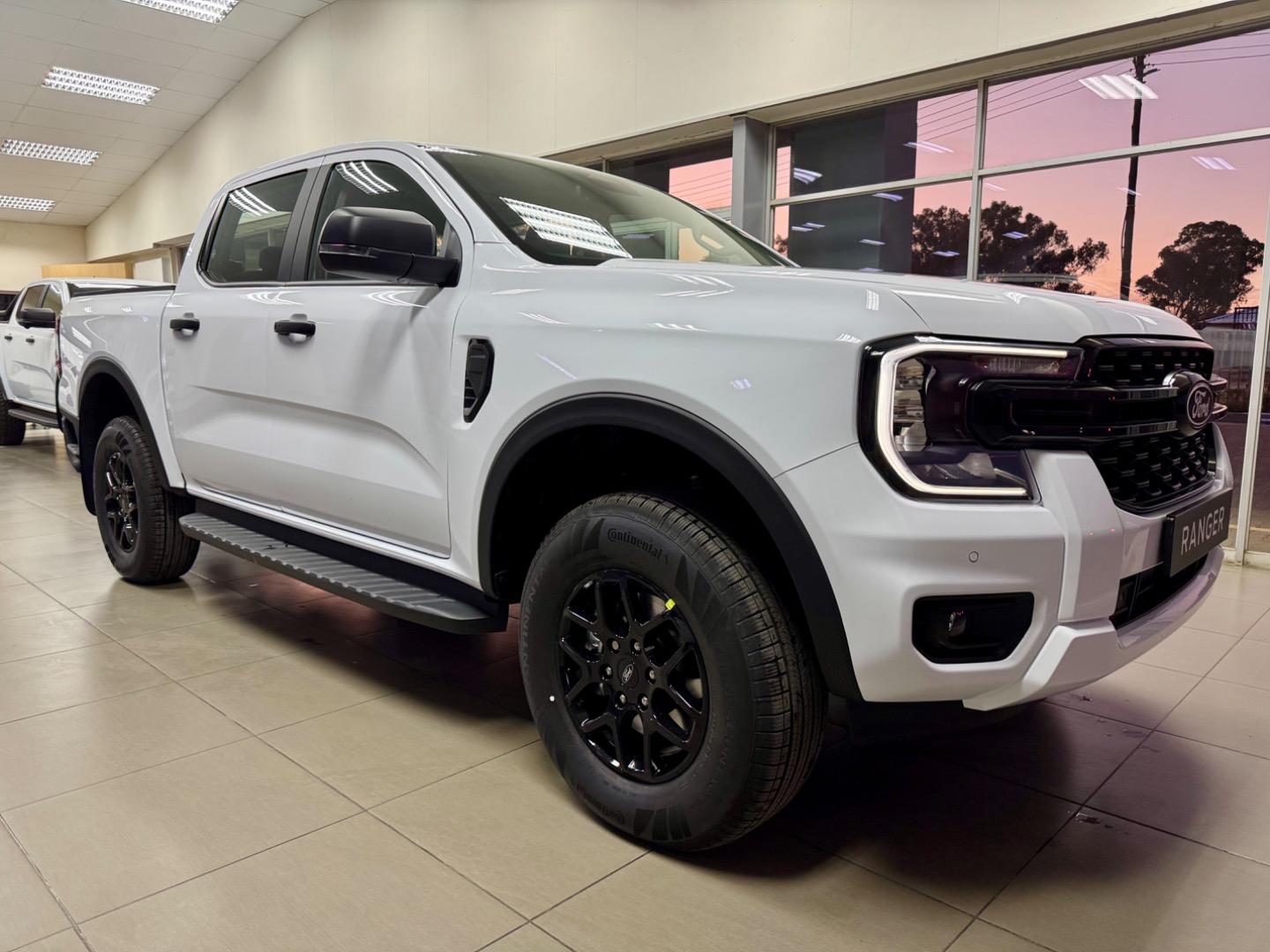 Ford Ranger 2.0 Sit Double Cab XLT B & R Motors Ford Delareyville