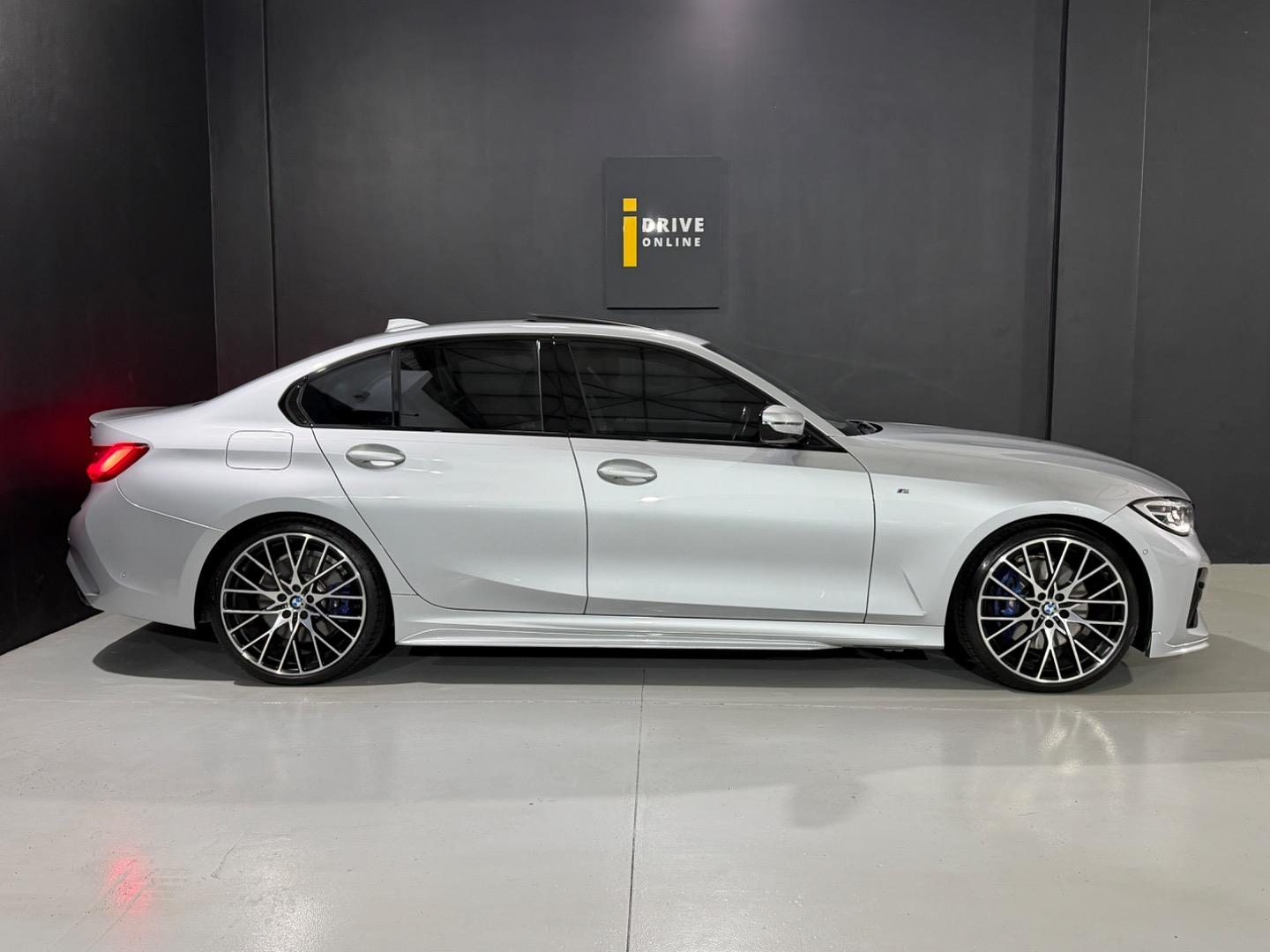 BMW 3 Series 330is Edition iDrive Online