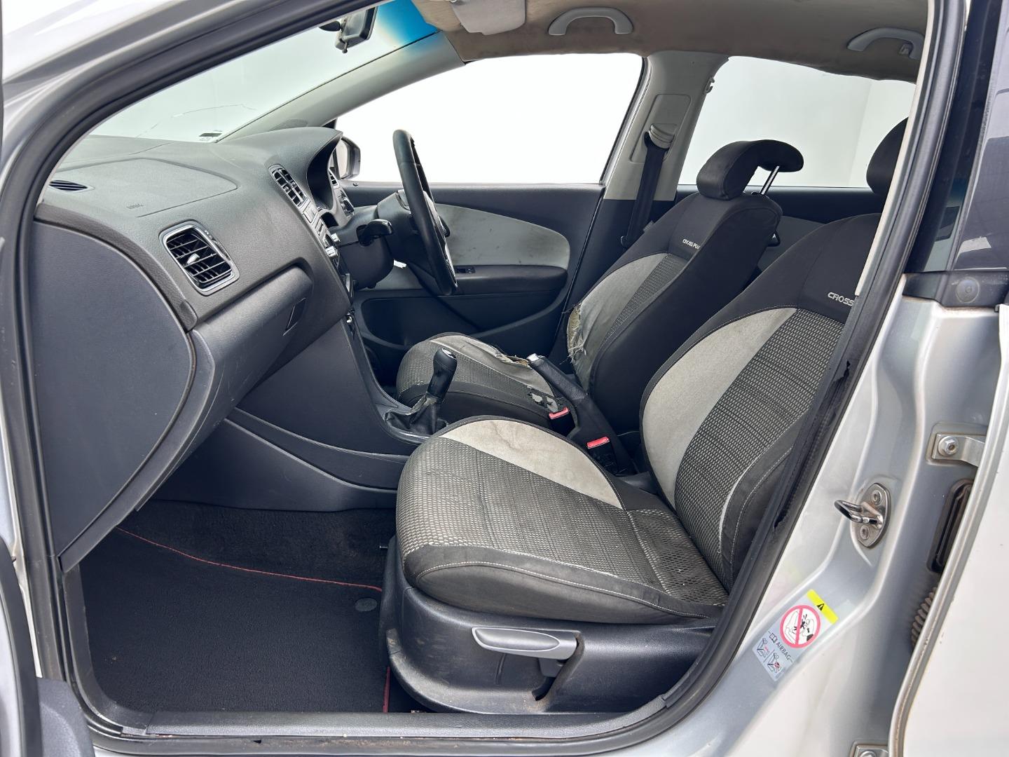 Volkswagen Cross Polo 1.6TDI Comfortline EBK Main Street