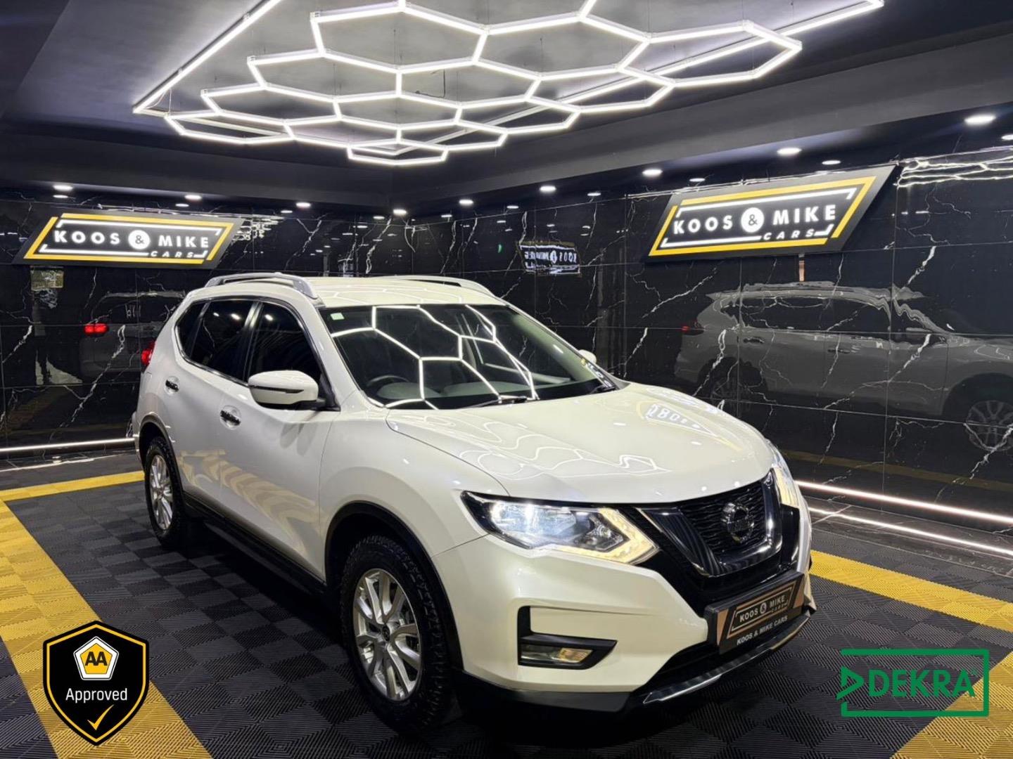 Nissan X-Trail 2.5 4x4 Acenta Koos and Mike Cars