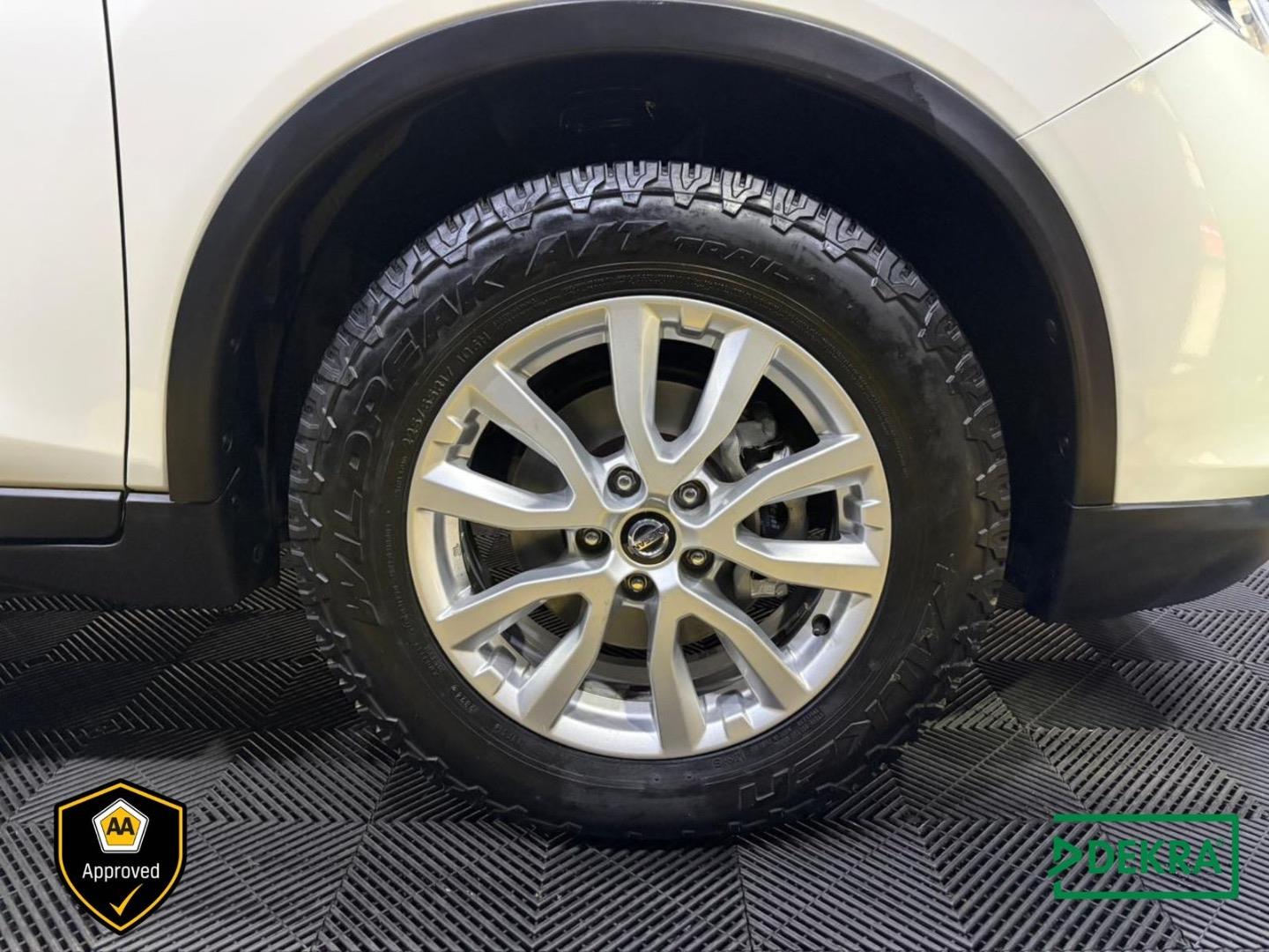Nissan X-Trail 2.5 4x4 Acenta Koos and Mike Cars