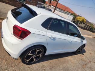 2021 Volkswagen Polo Hatch 1.0TSI Comfortline R-Line for sale