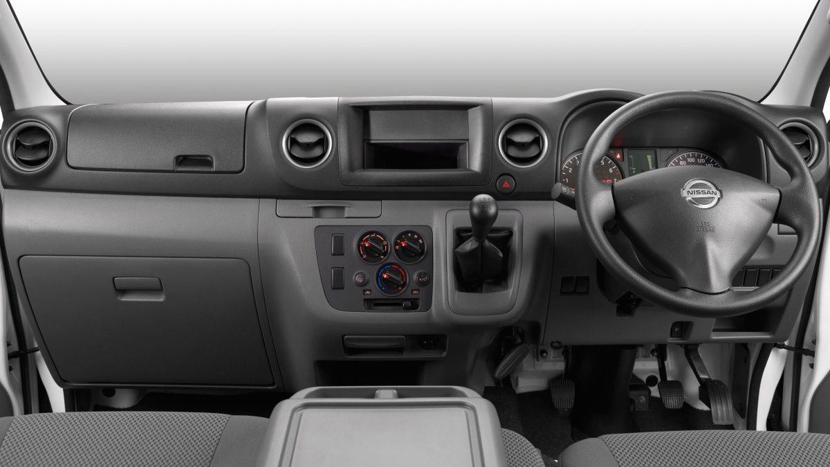Nissan NV350